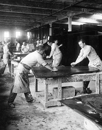 Steinway archival photo 3